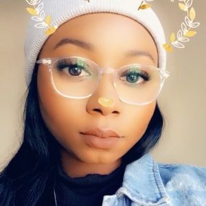 Meet your Posher, Raven